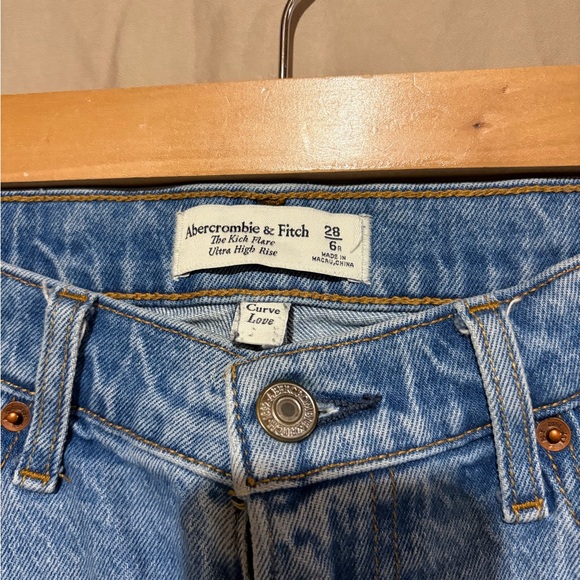 Abercrombie & fitch jeans - Picture 2 of 3